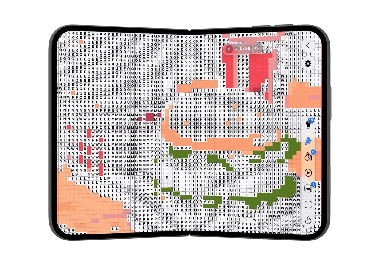 Release ready canvas manually zoomed in to fill the entire screen in book mode.